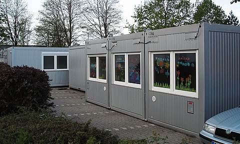 Bei MBN-Modulwelt Lars Hoppe GmbH k�nnen Sie hochwertige B�rocontainer mieten oder auch passende Sanit�rcontainer. Weitere Containeranlagen k�nnen Sie bei Uns planen lassen und mieten im Raum Hannover, Bielefeld, Braunschweig, Celle, Hildesheim und Paderborn.