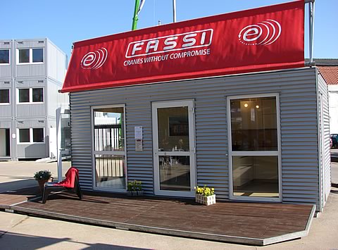 Bei MBN-Modulwelt Lars Hoppe GmbH k�nnen Sie hochwertige B�rocontainer mieten oder auch passende Sanit�rcontainer. Weitere Containeranlagen k�nnen Sie bei Uns planen lassen und mieten im Raum Hannover, Bielefeld, Braunschweig, Celle, Hildesheim und Paderborn.