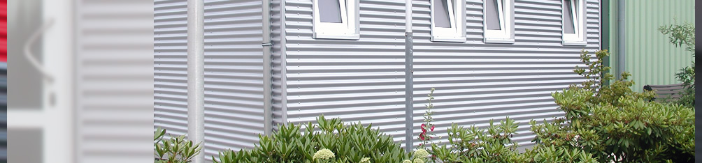 Bürocontainer mieten in Hannover, Celle, Braunschweig, Paderborn, Hildesheim und Bielefeld aber auch Bauwagen, Stromaggregate, Kindergarten Container und Sanitärcontainer könne Sie bei uns mieten. Bei MBN-Modulwelt Lars Hoppe GmbH können Sie hochwertige Bürocontainer mieten oder auch passende Sanitärcontainer. Weitere Containeranlagen können Sie bei Uns planen lassen und mieten im Raum Hannover, Bielefeld, Braunschweig, Celle, Hildesheim und Paderborn.